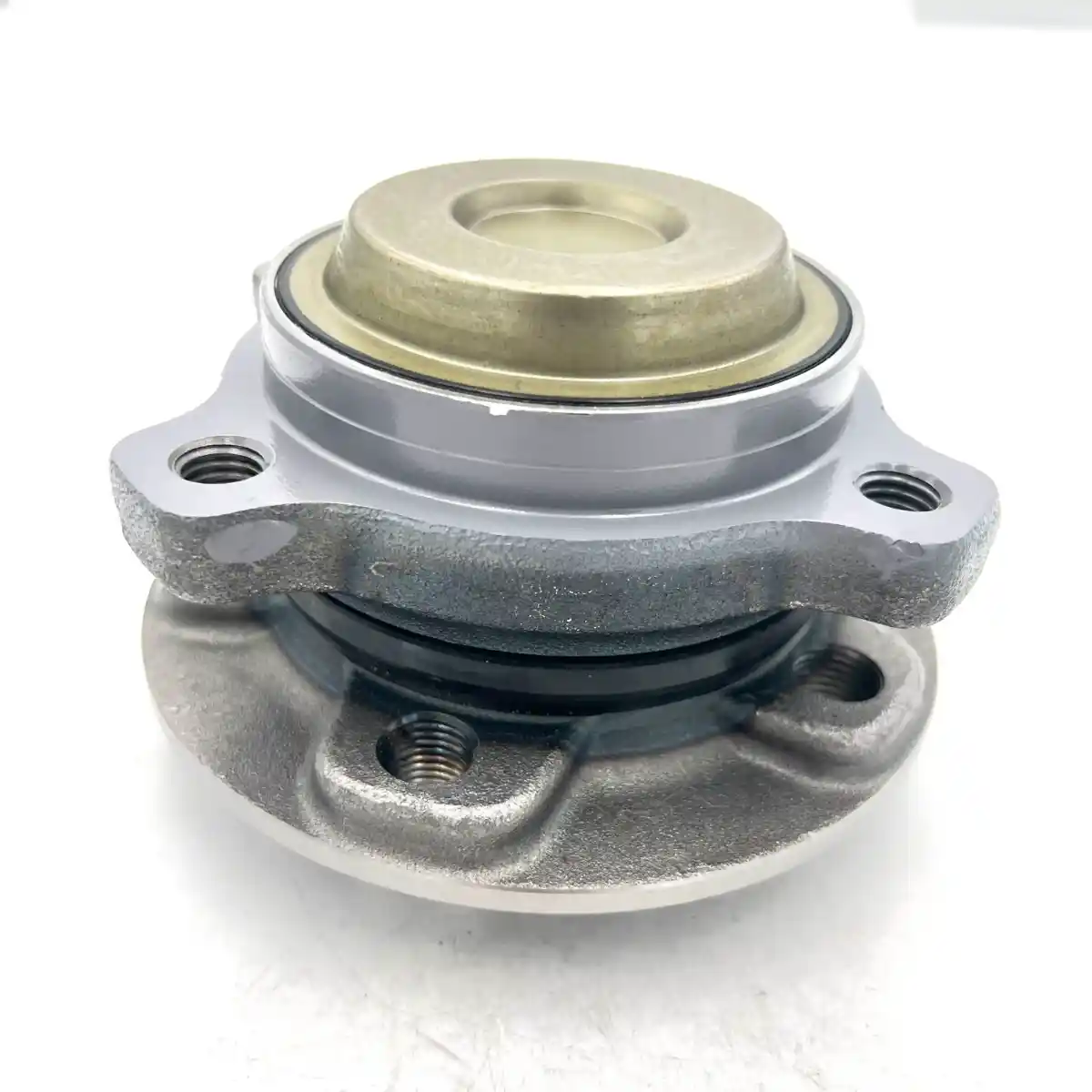 8890245720 front wheel hub unit for smart