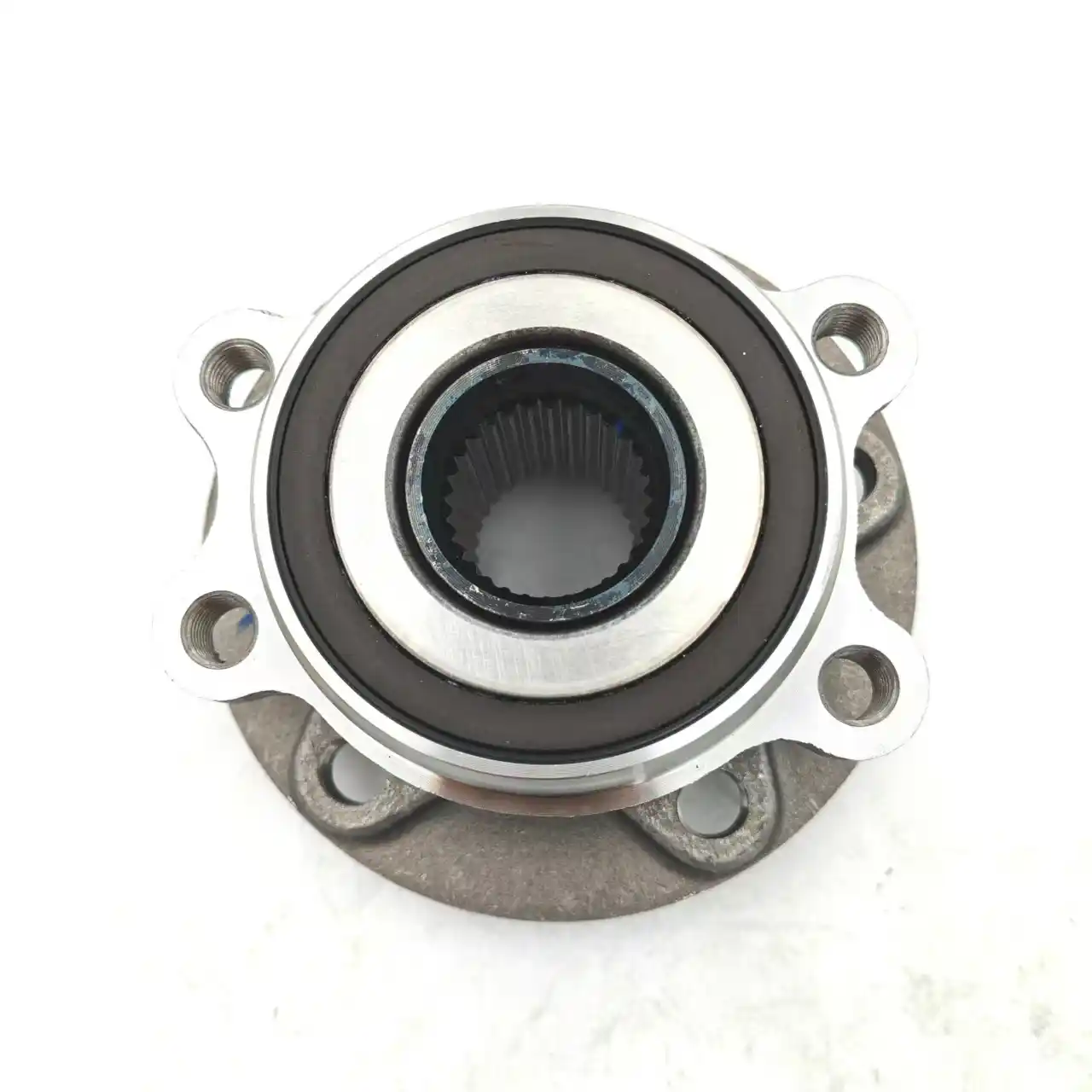 Wheel Hub Bearing E00115440 rear wheel hub unit for BAIC New Energy